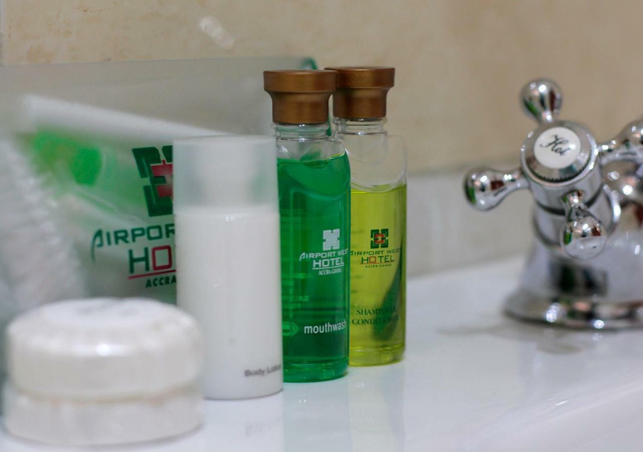 Airport West Hotel Accra Ngoại thất bức ảnh
