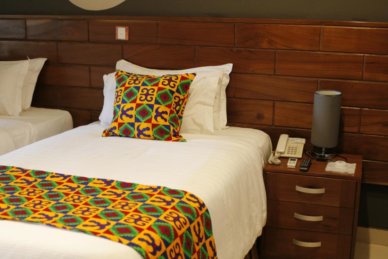 Airport West Hotel Accra Ngoại thất bức ảnh